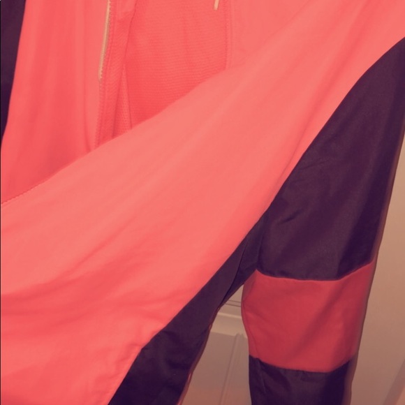 No longer wear !! - Picture 2 of 5